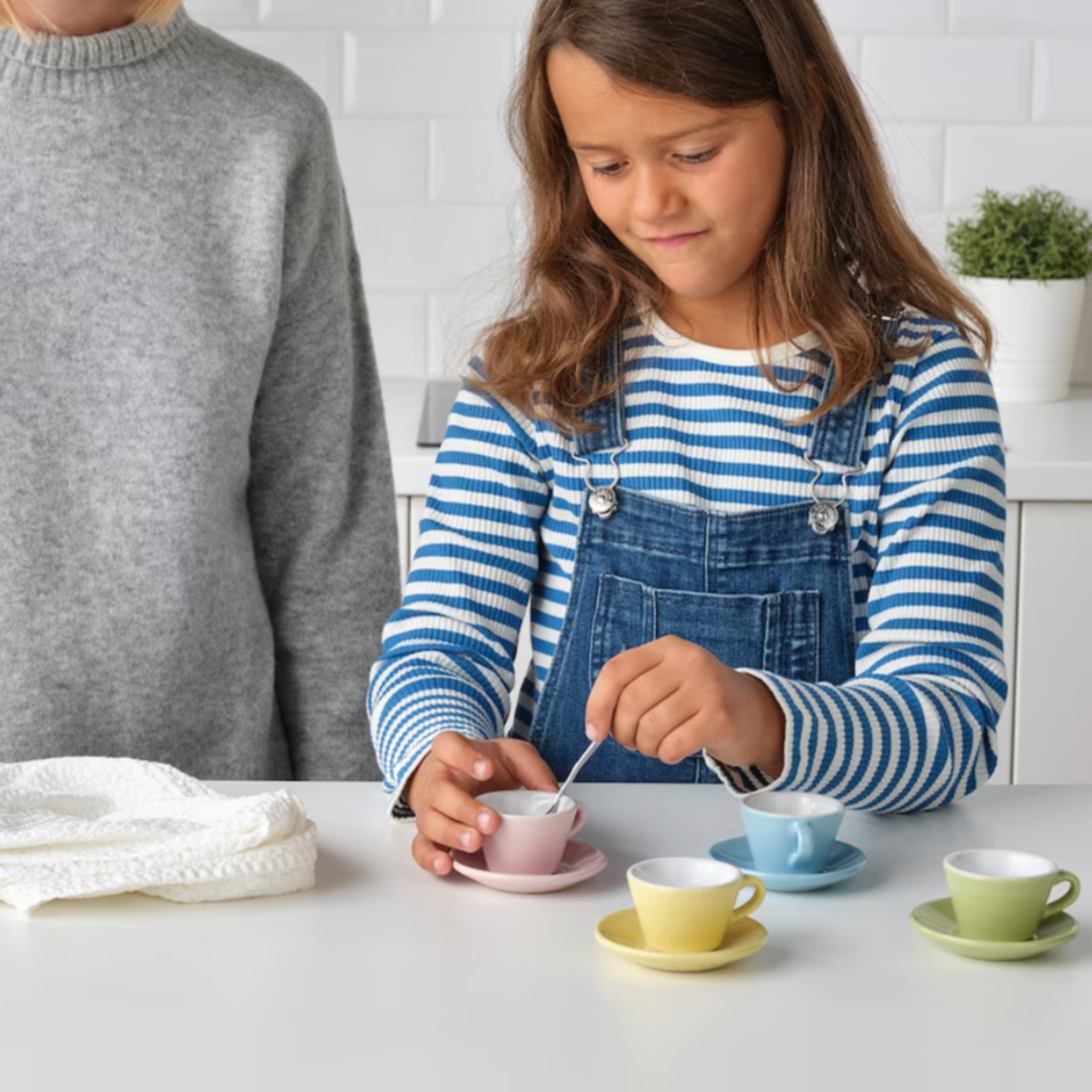 Ikea Duktig 8-Piece Cup/Saucer Playset (8777735930143)