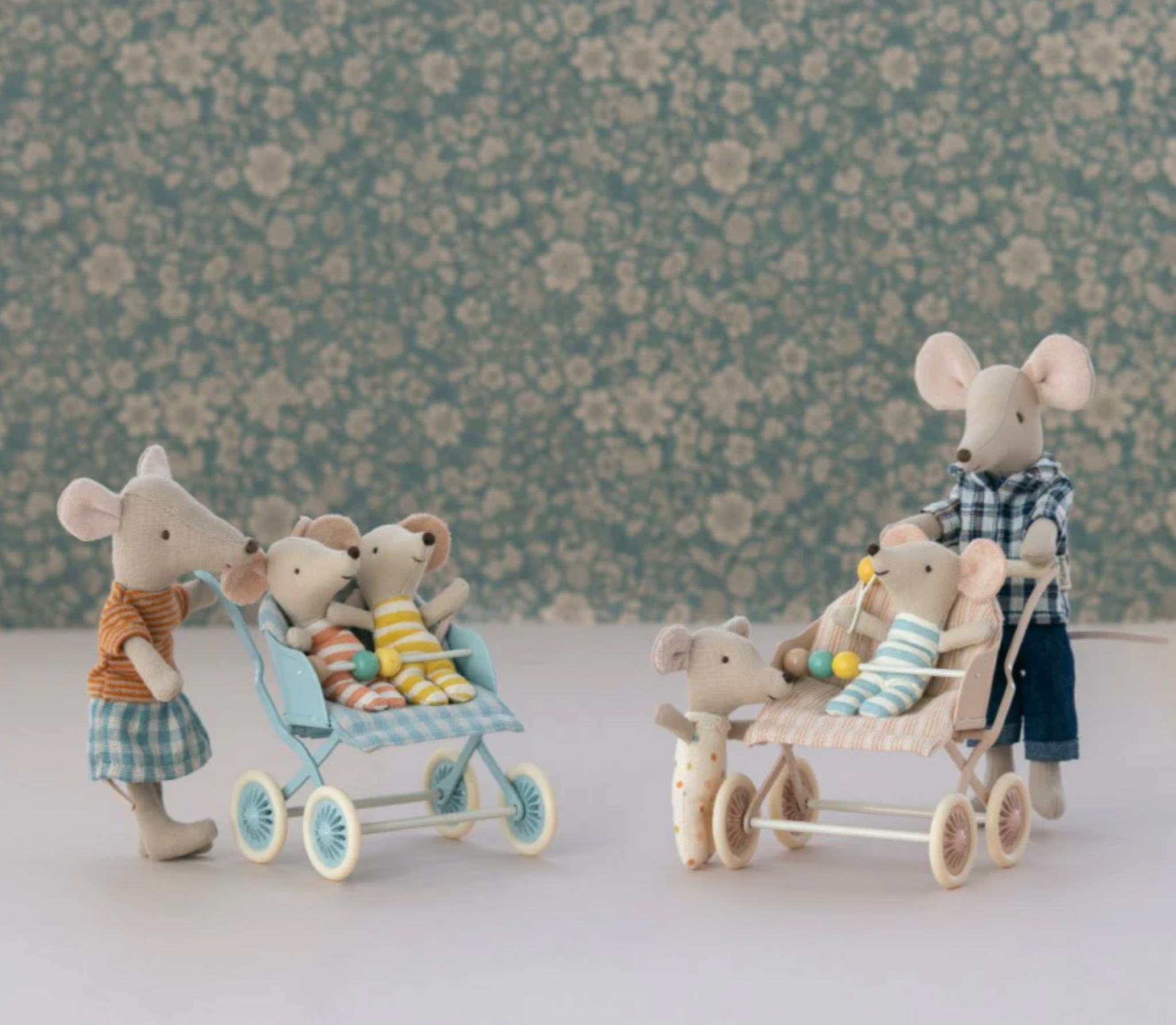 Maileg Stroller for Baby Mouse, Mint (8239895019807)